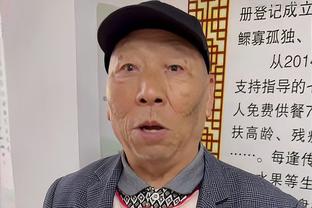 字母哥：季中锦标赛赋予了比赛更多意义 有机会拿另一个奖杯很棒